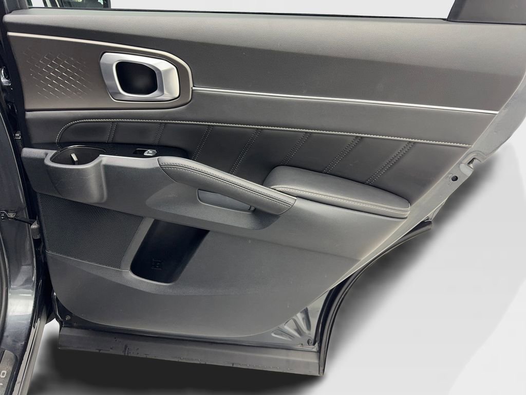 Used 2024 Kia Sorento SX image 46
