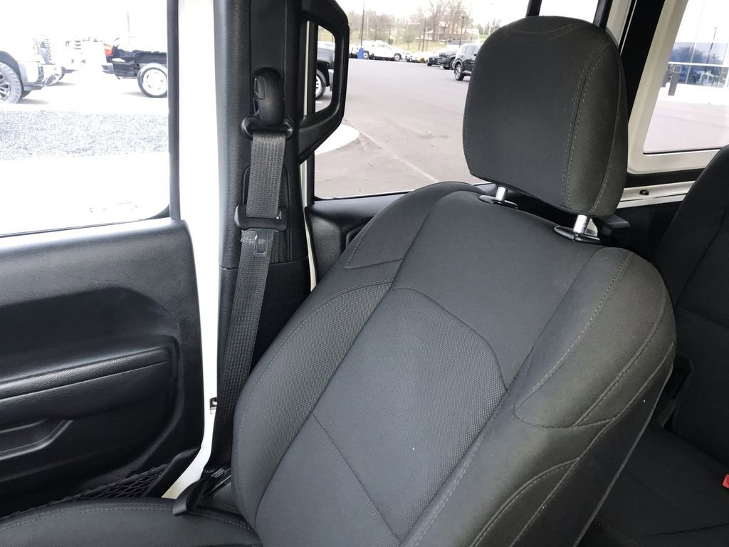 Used 2022 Jeep Wrangler Unlimited Sport image 22