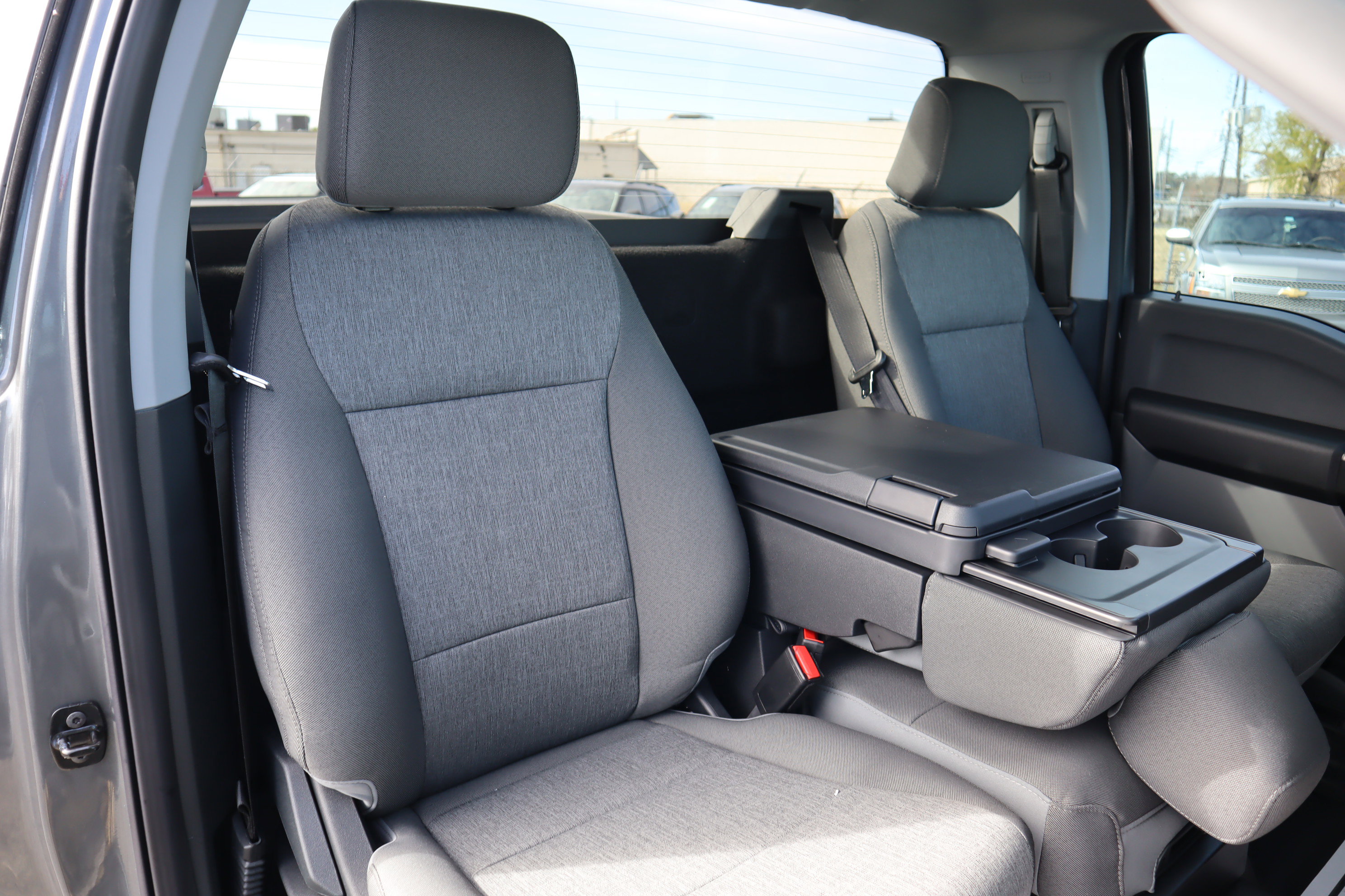 New 2025 Ford F150 XL w/ Equipment Group 103A High image 28