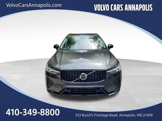 Used 2024 Volvo XC60 B5 Plus w/ Protection Package Premier AWD/4WD image 3