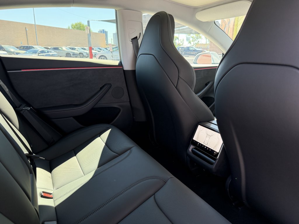 Used 2026 Tesla Model 3 Performance AWD/4WD image 43