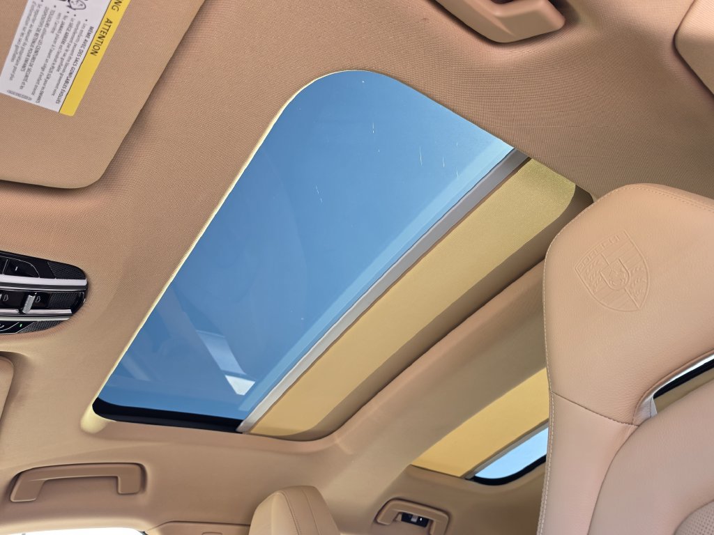 Certified 2023 Porsche Panamera Platinum Edition RWD image 10