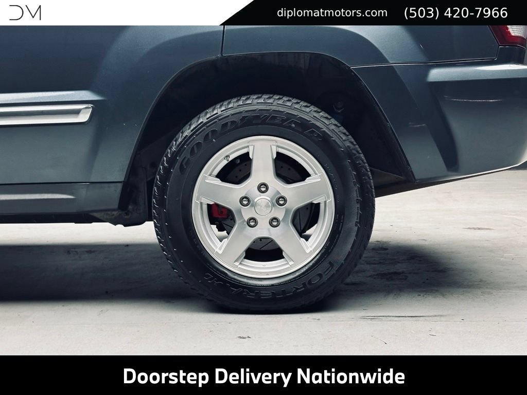 Used 2007 Jeep Grand Cherokee Limited w/ Trailer Tow Group IV AWD/4WD image 43