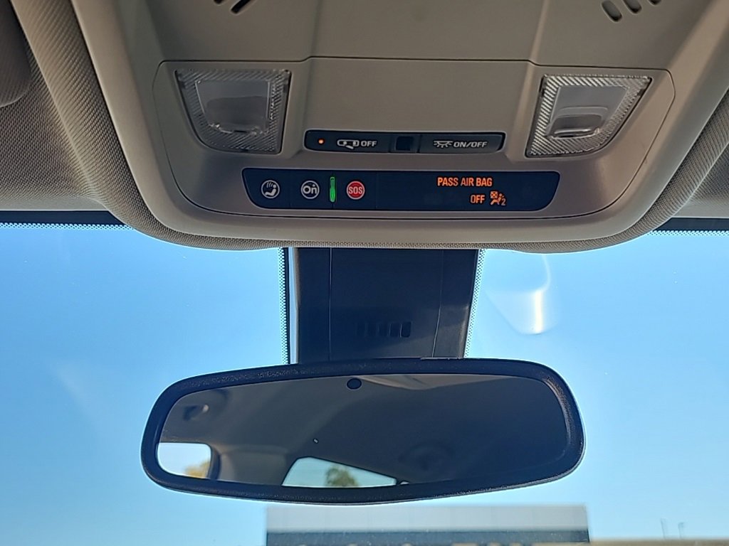 Used 2022 GMC Terrain SLE w/ Driver Convenience Package image 25