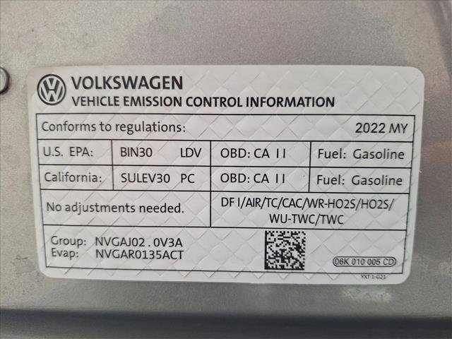 Used 2022 Volkswagen Tiguan SE R-Line image 22