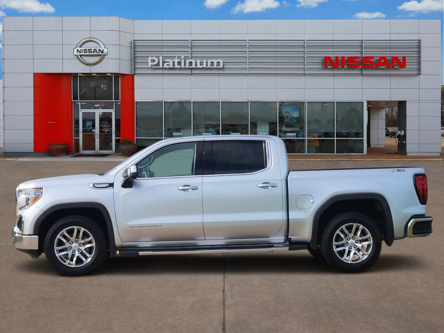 Used 2020 GMC Sierra 1500 SLT AWD/4WD image 3