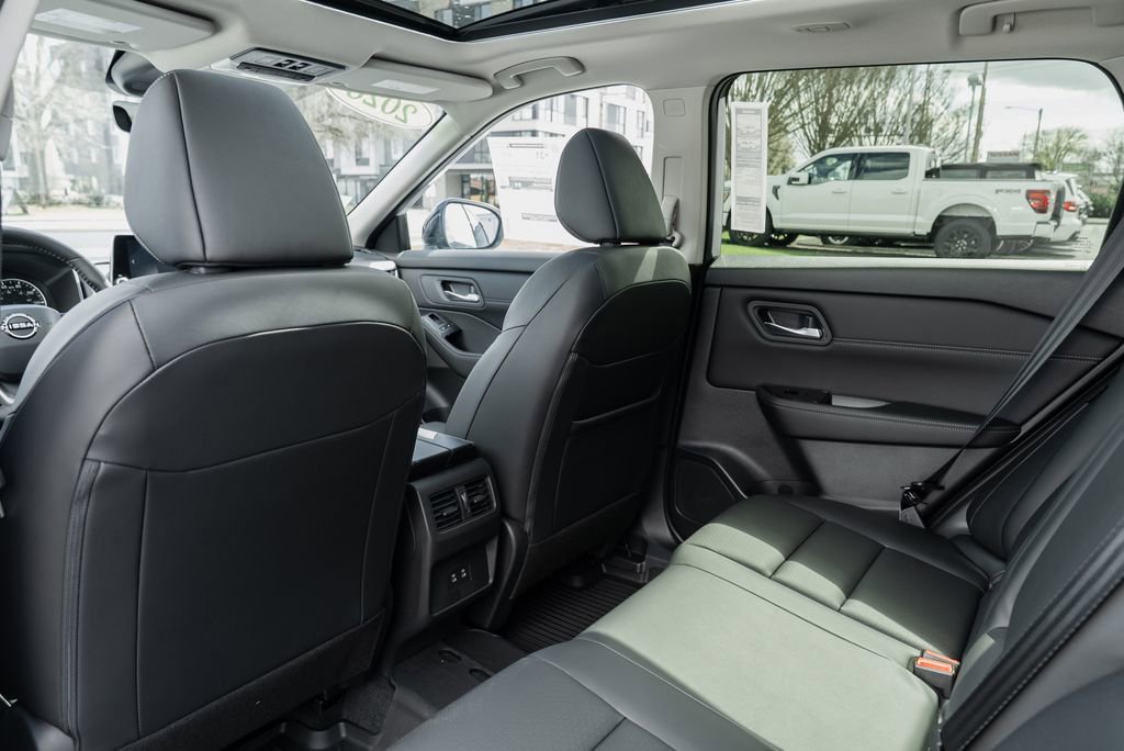 New 2026 Nissan Rogue SV image 24