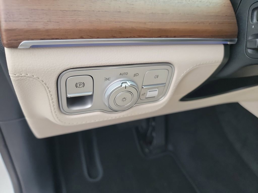 New 2026 Mercedes-Benz GLE 350 4MATIC image 12