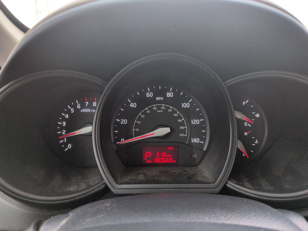 Used 2014 Kia Rio LX FWD image 16