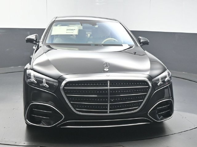 New 2027 Mercedes-Benz S 500 4MATIC image 3