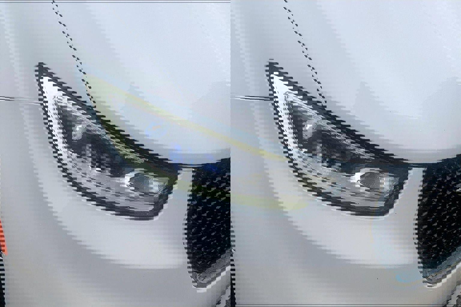 Used 2024 Chrysler Pacifica Touring-L image 27