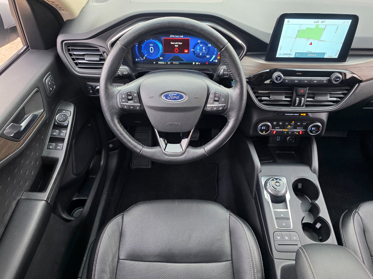 Used 2020 Ford Escape Titanium w/ Titanium Premium Package 2.0 image 12