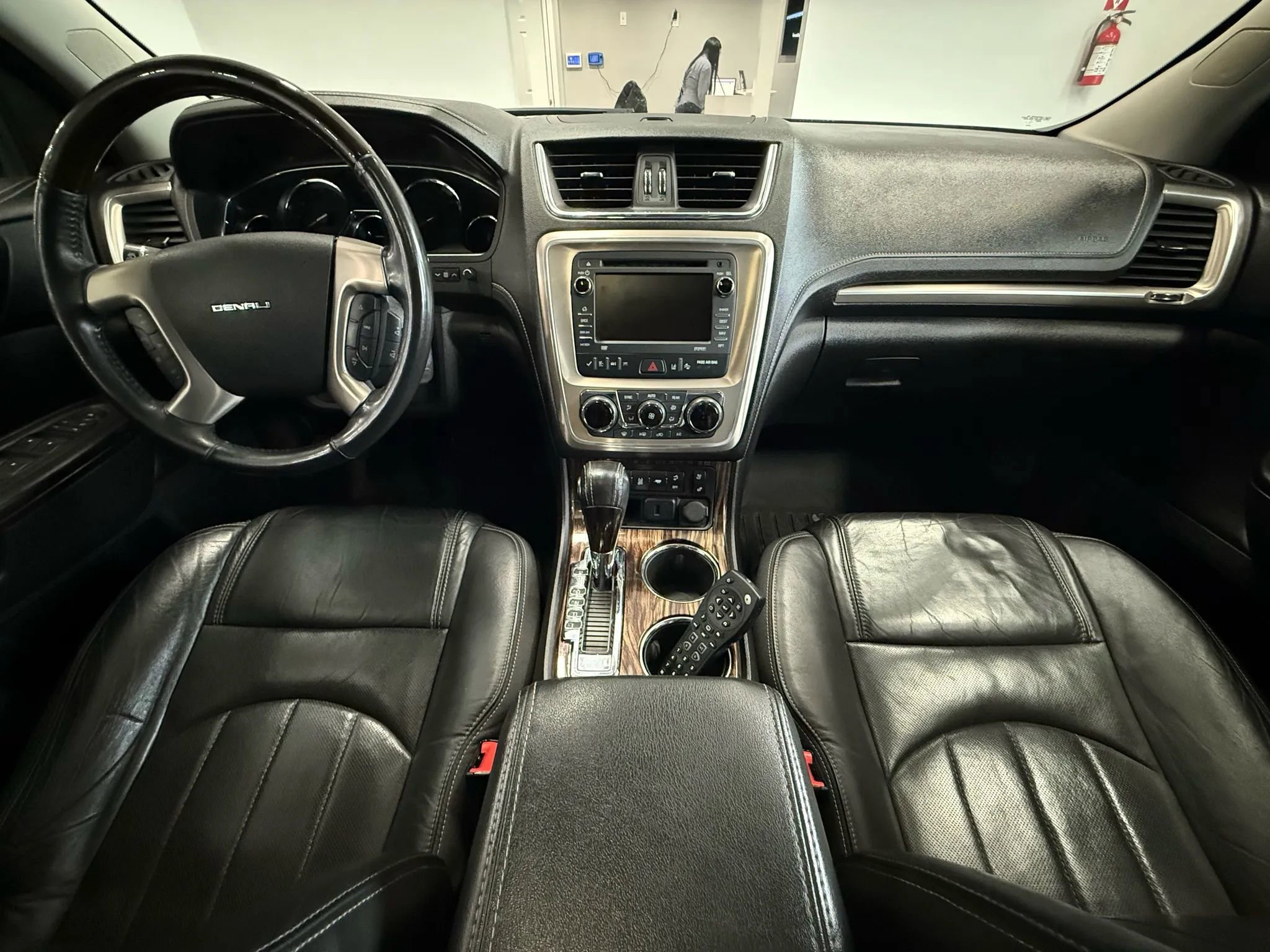 Used 2016 GMC Acadia Denali image 17