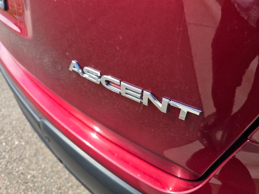 Used 2025 Subaru Ascent Premium image 11