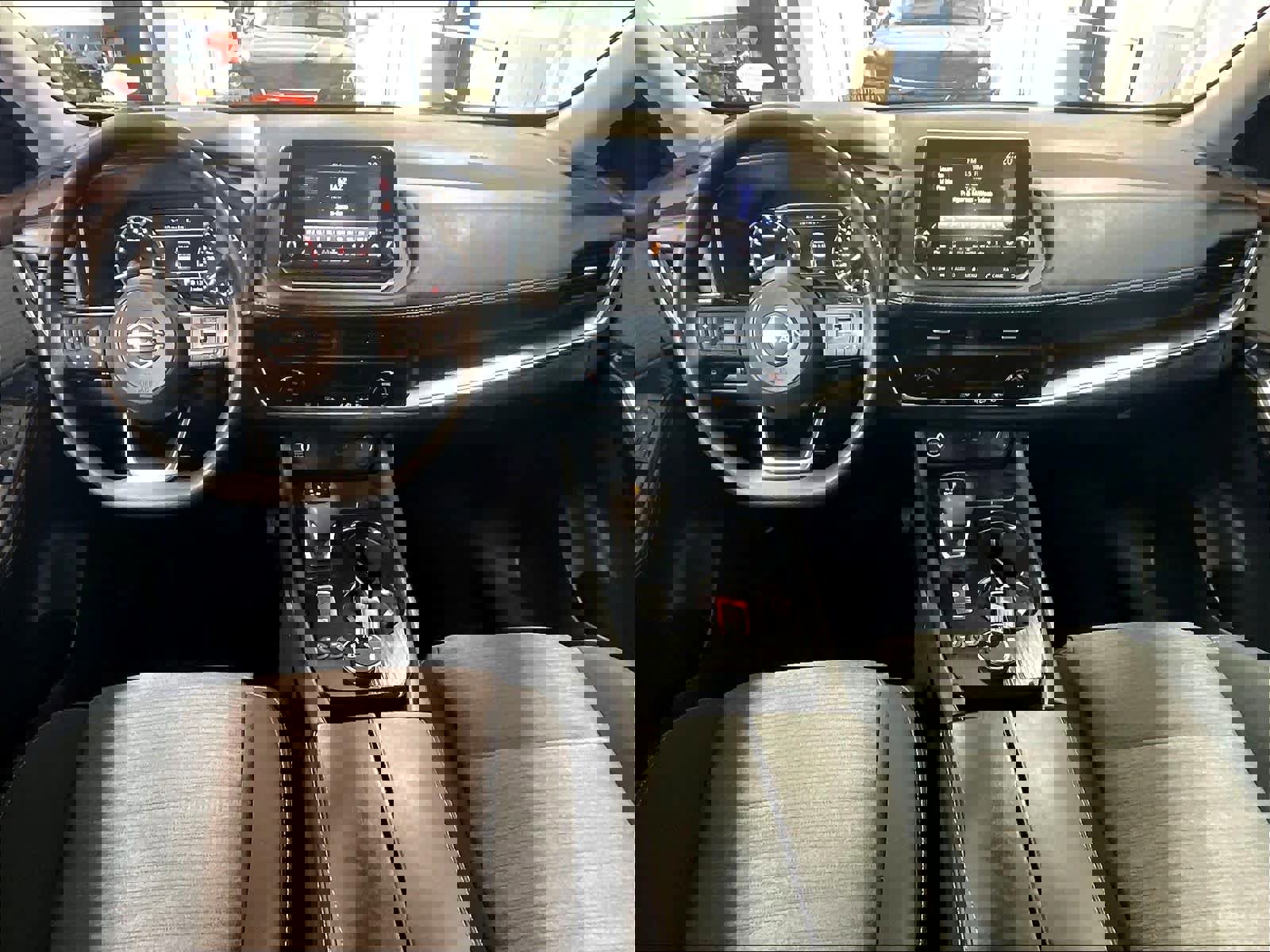 Certified 2023 Nissan Rogue SV image 22