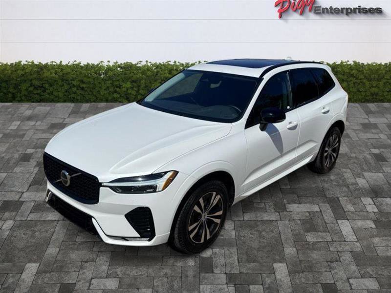 Used 2024 Volvo XC60 B5 Core w/ Protection Package Premier image 12