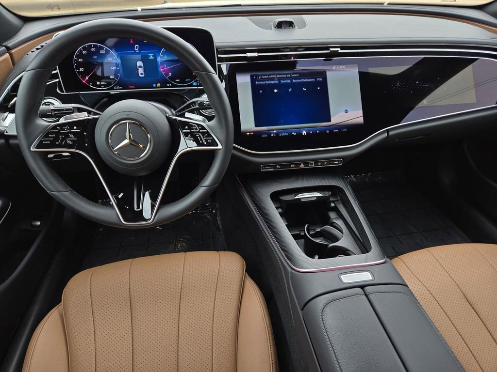 Used 2025 Mercedes-Benz E 350 Sedan image 25