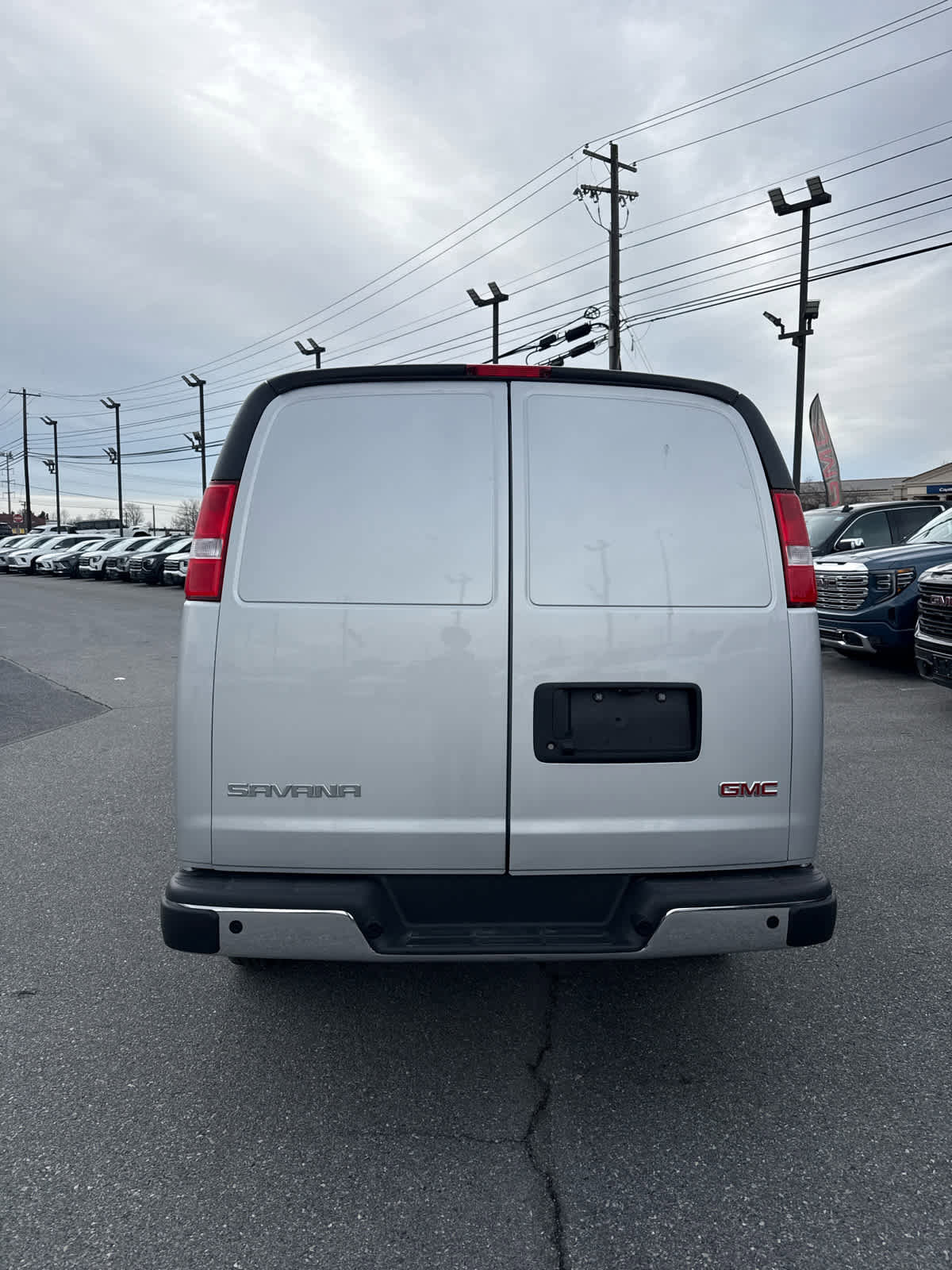 New 2025 GMC Savana 2500 w/ Driver Convenience Package image 4