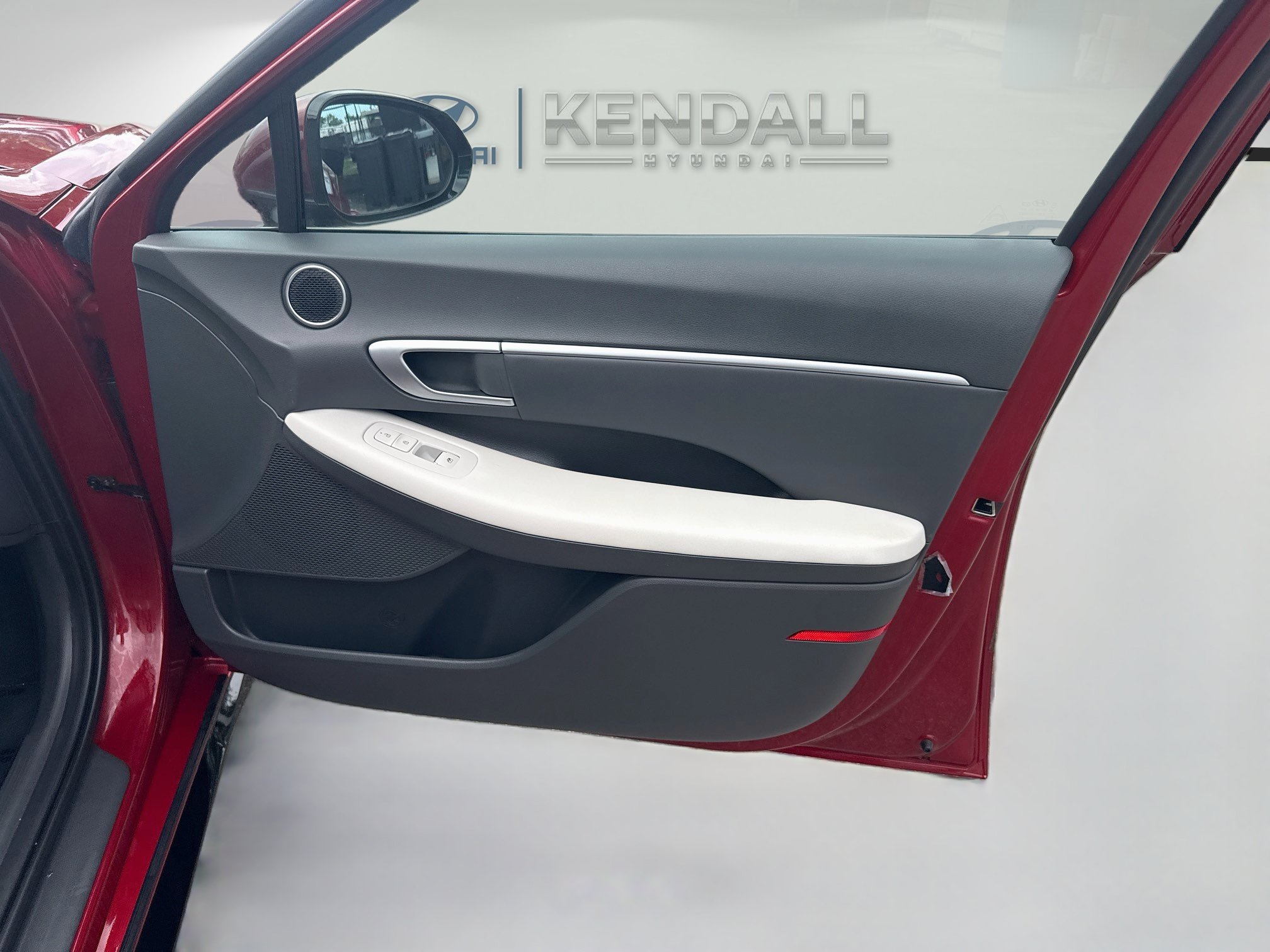 Used 2024 Hyundai Sonata SEL FWD image 30