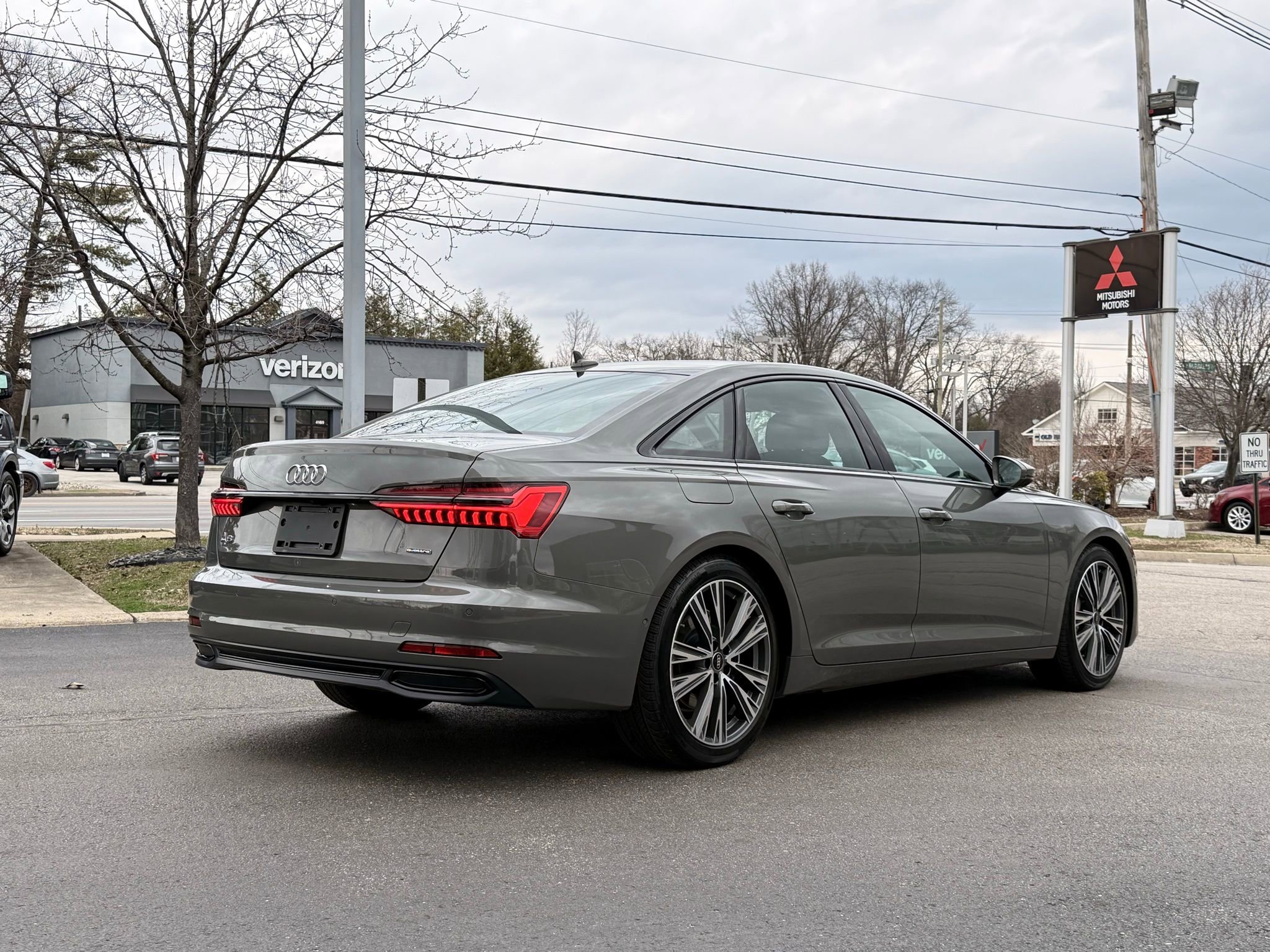 Used 2023 Audi A6 Premium Plus image 4