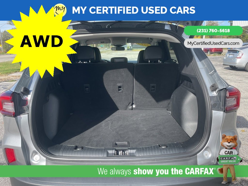 Used 2023 Ford Escape Platinum image 13