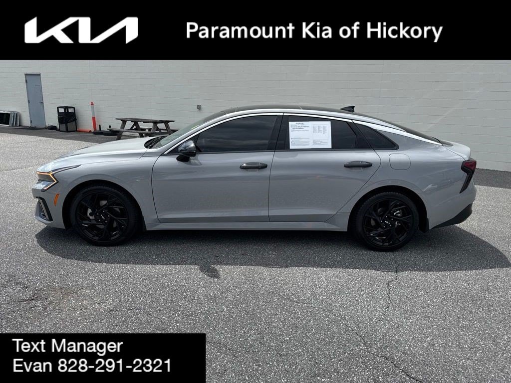 Used 2025 Kia K5 GT-Line w/ GT-Line Premium Package FWD image 4