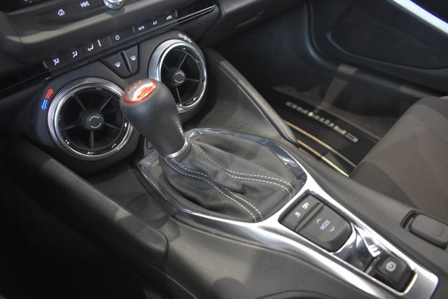 Used 2021 Chevrolet Camaro SS image 27