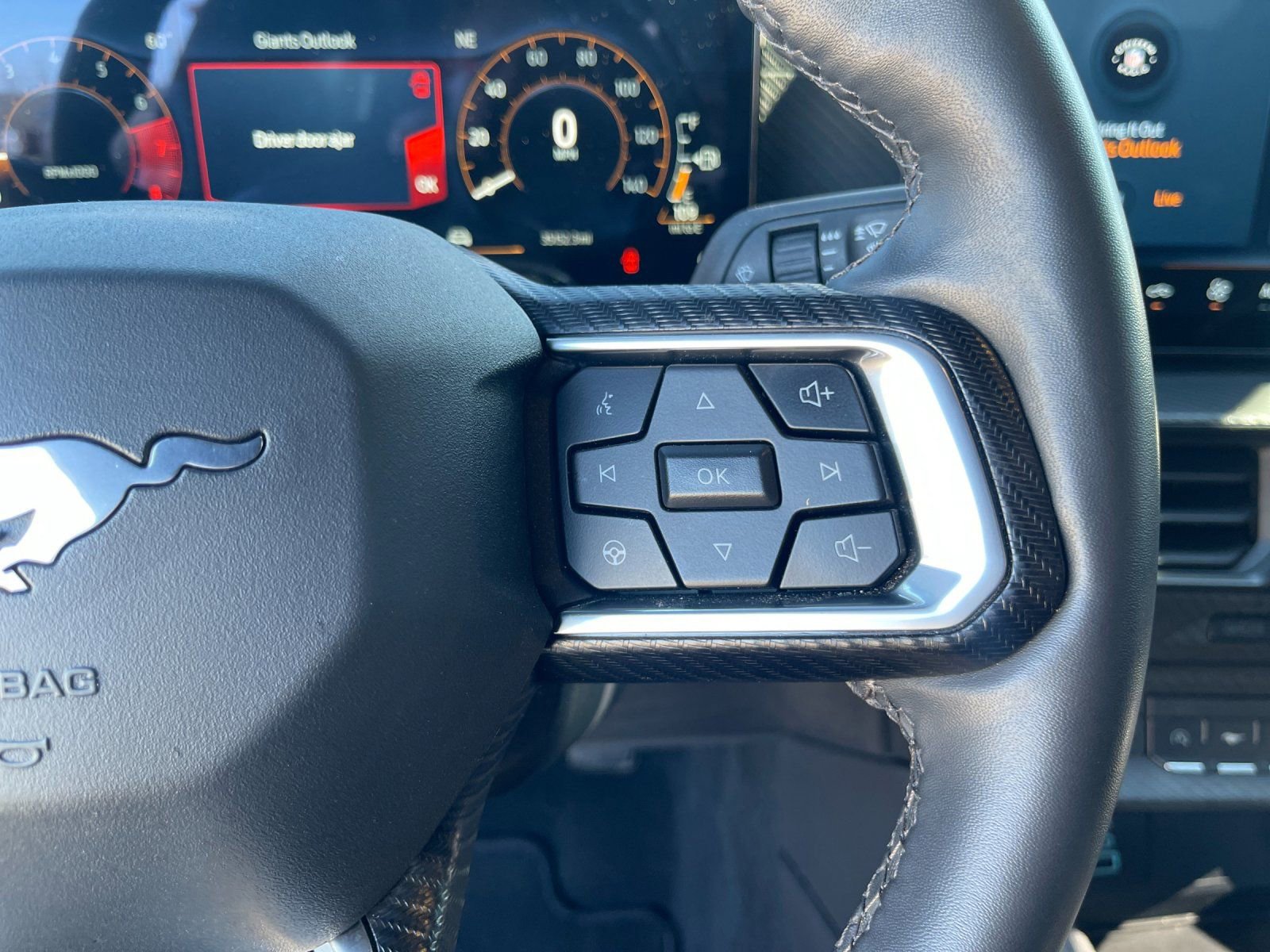 Used 2024 Ford Mustang Coupe image 25