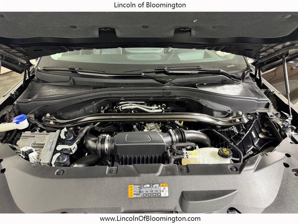 Certified 2025 Lincoln Aviator Reserve AWD/4WD image 22