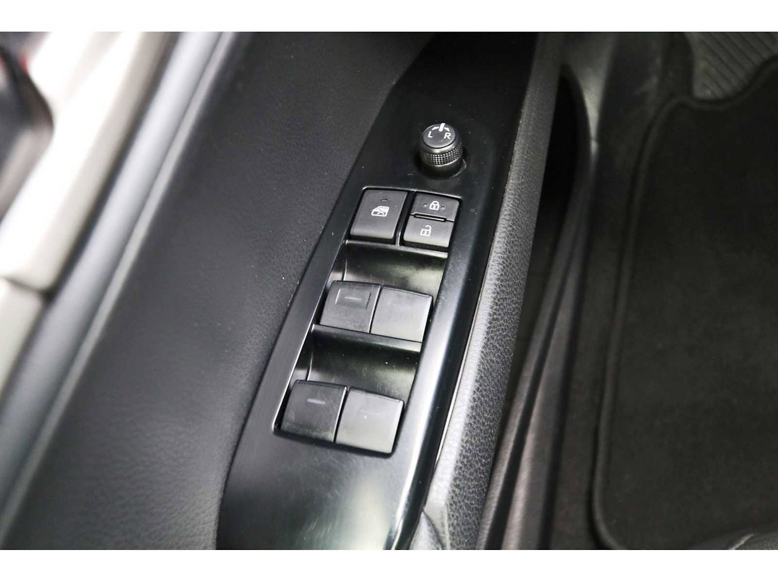 Used 2025 Toyota Camry XSE image 20