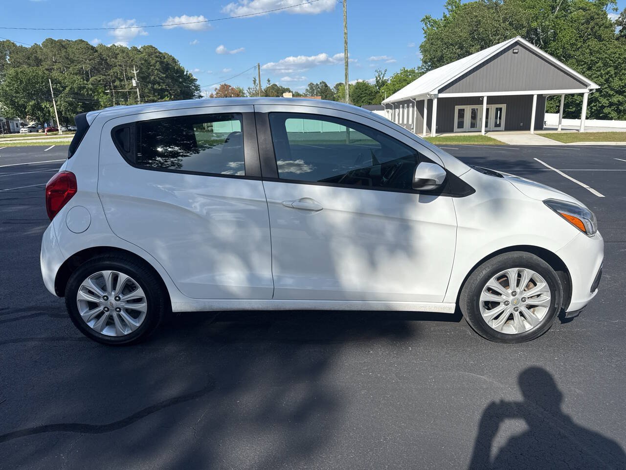 Used 2016 Chevrolet Spark LT FWD image 4