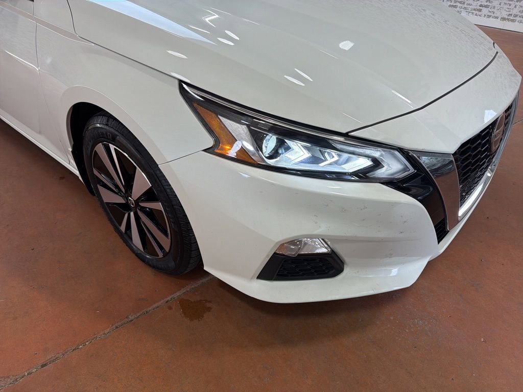Used 2021 Nissan Altima 2.5 SV FWD image 9