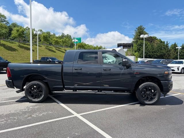 New 2026 RAM 2500 Laramie AWD/4WD image 9