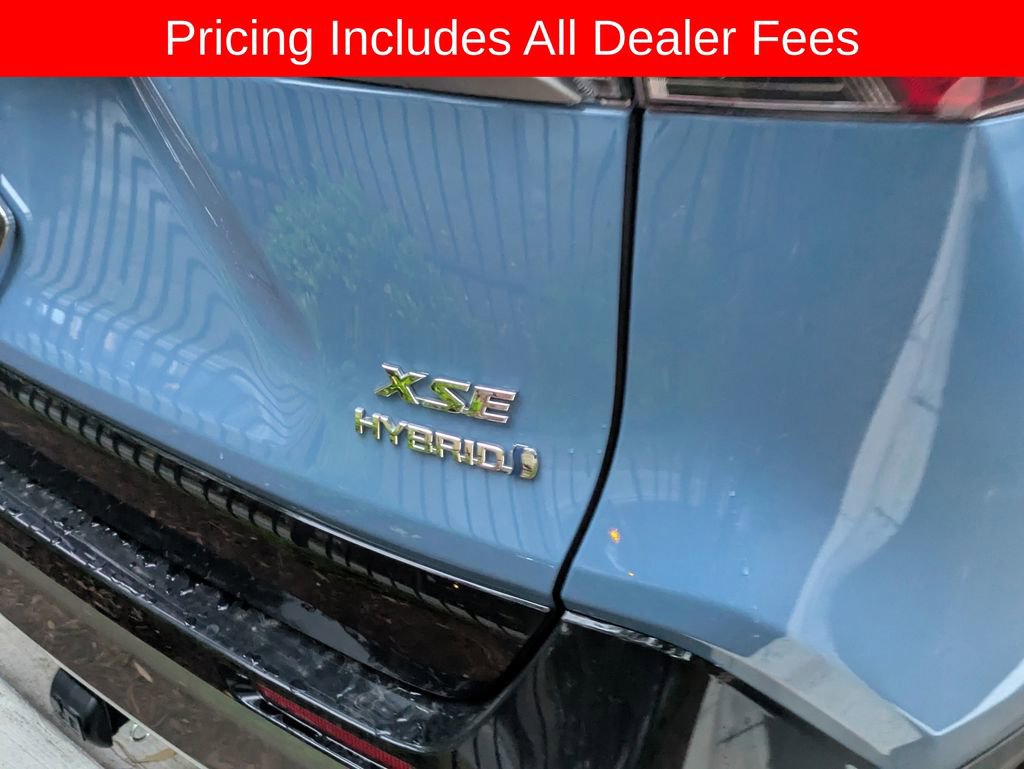 Used 2024 Toyota RAV4 XSE w/ Advanced Technology Package AWD/4WD image 8