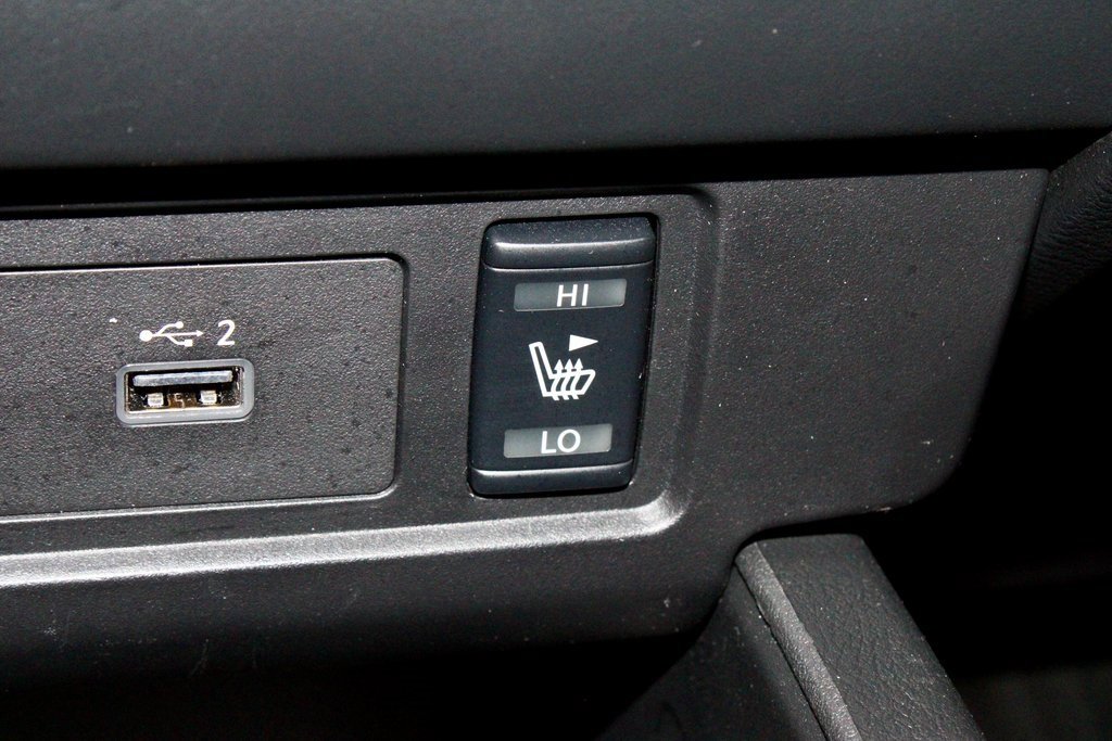 Certified 2024 Nissan Frontier SV w/ SV Convenience Package image 4