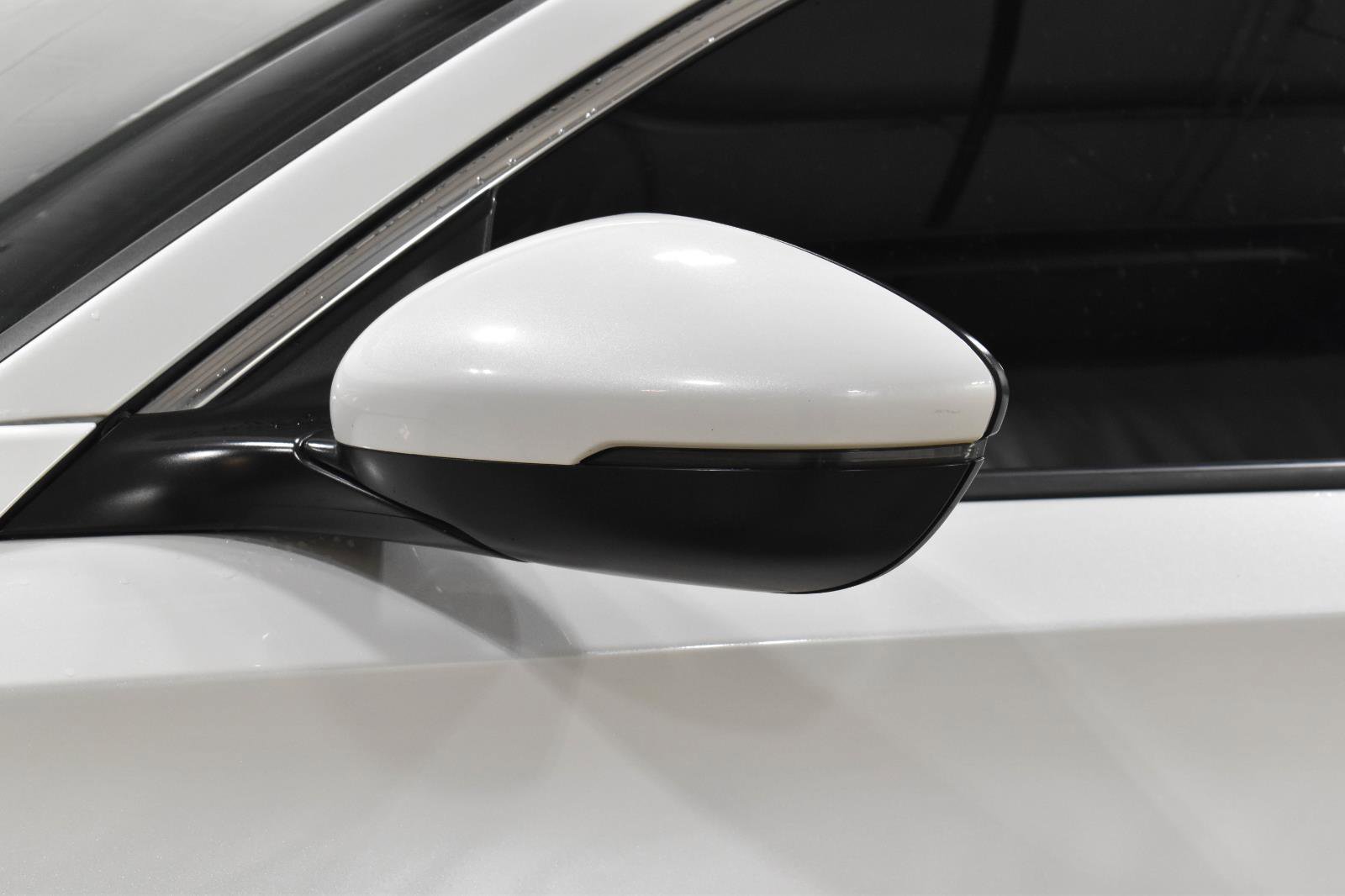 Used 2018 Honda Accord EX-L image 32