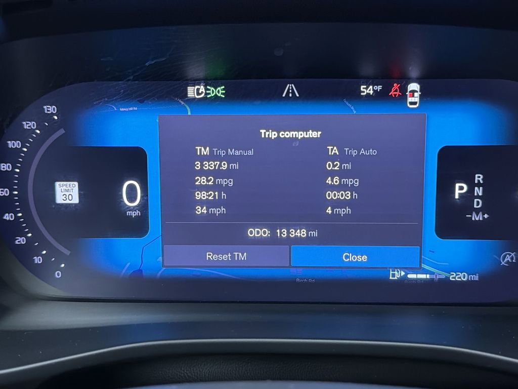 Used 2024 Volvo XC40 B5 Plus w/ Climate Package AWD/4WD image 16