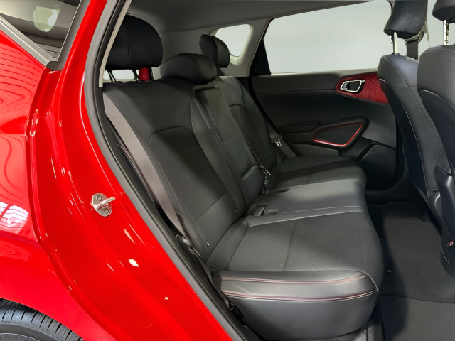 Used 2020 Kia Soul GT-Line Turbo FWD image 29