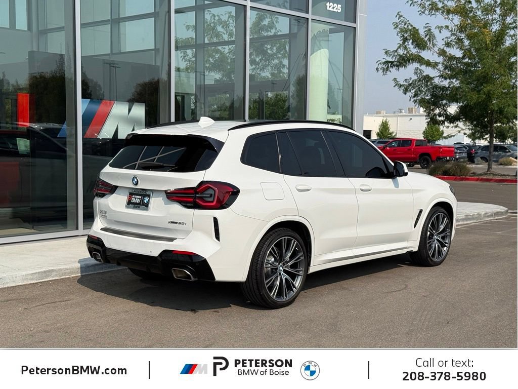 Used 2022 BMW X3 xDrive30i w/ M Sport Package 2 AWD/4WD image 5