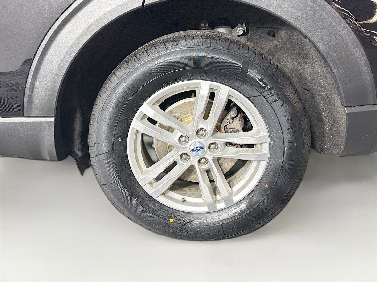 Used 2022 Ford Explorer XLT w/ Equipment Group 202A image 32