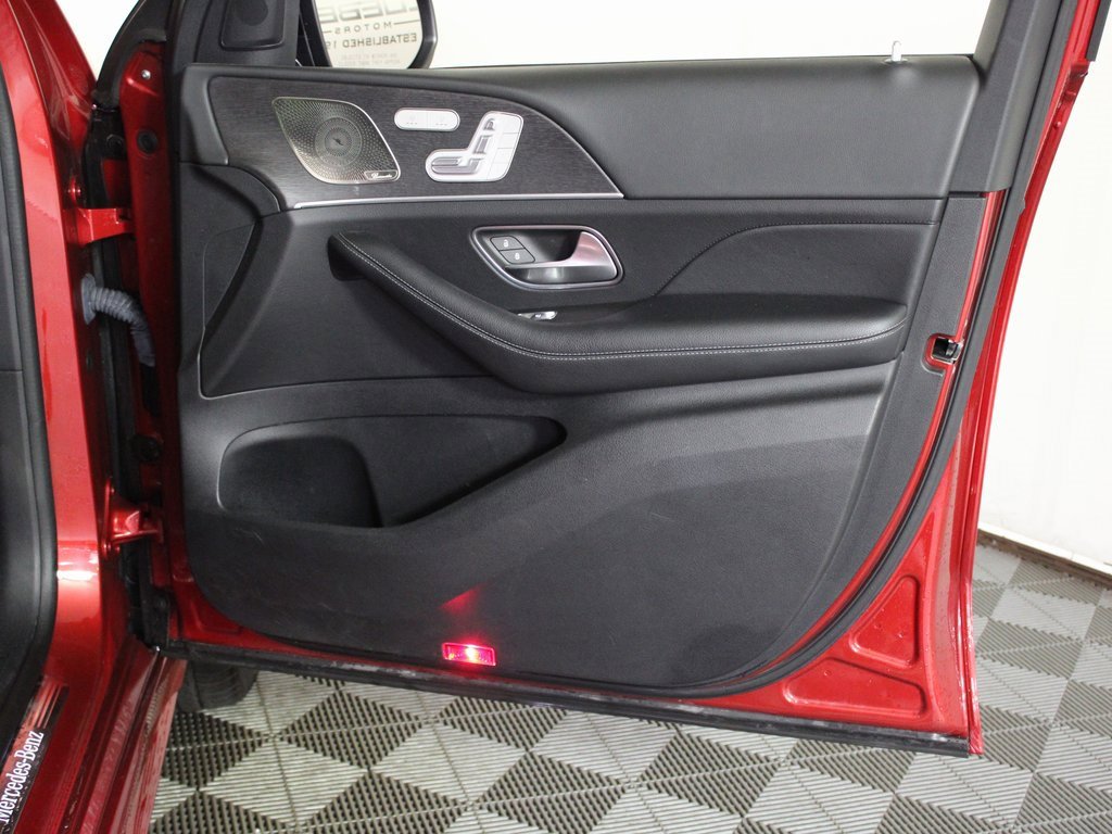 Certified 2022 Mercedes-Benz GLS 450 4MATIC image 34