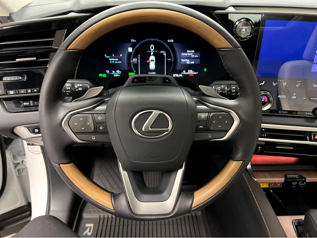Certified 2025 Lexus RX 450h AWD w/ Convenience Package image 11