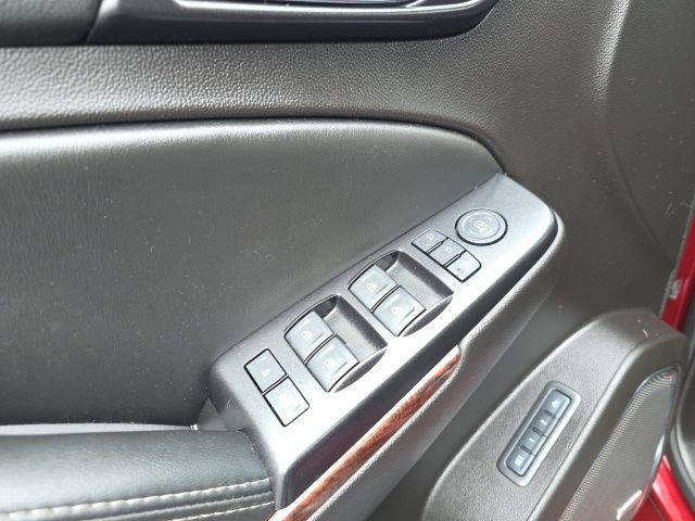 Used 2016 GMC Yukon SLT w/ Open Road Package image 17