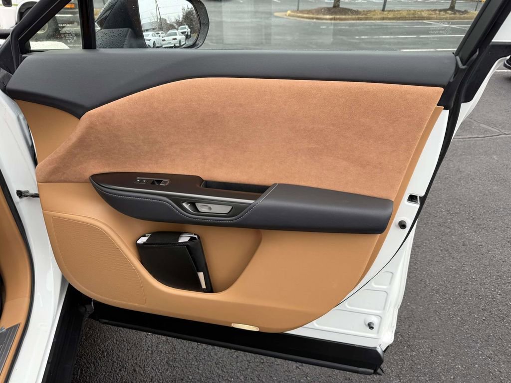 Used 2023 Lexus RZ 450e Premium w/ Accessory Package (2T) image 18