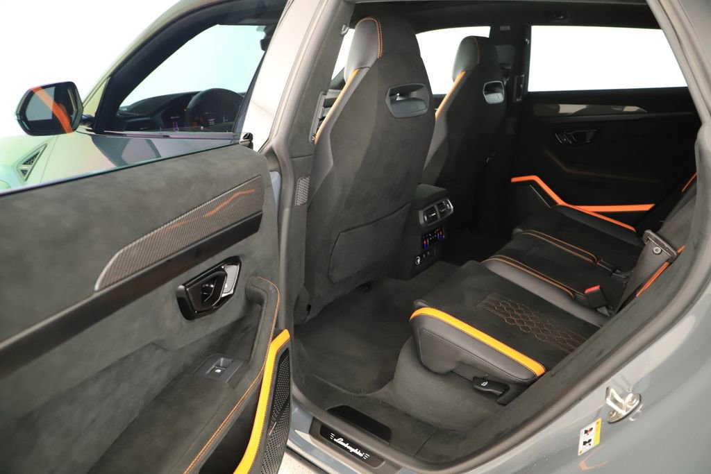 Used 2024 Lamborghini Urus Performante image 27