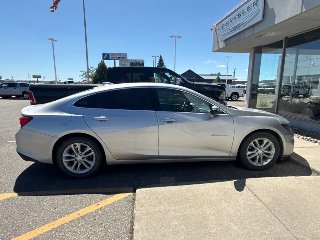 Used 2016 Chevrolet Malibu LT FWD image 8