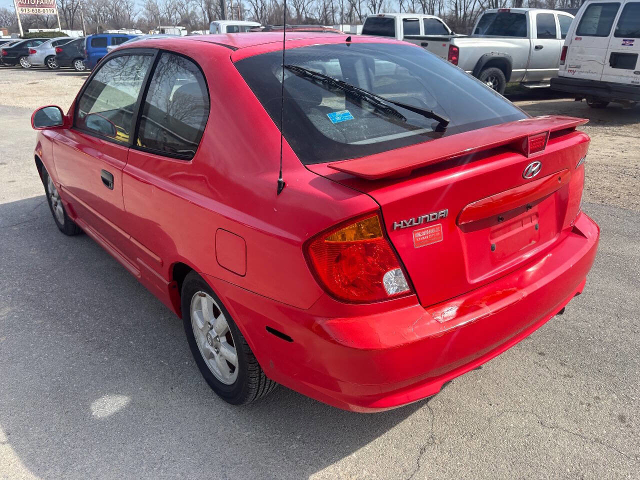 Used 2005 Hyundai Accent GT image 9