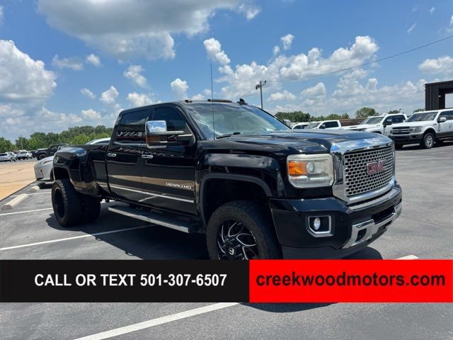 Used 2016 GMC Sierra 3500 Denali w/ Duramax Plus Package AWD/4WD image 2