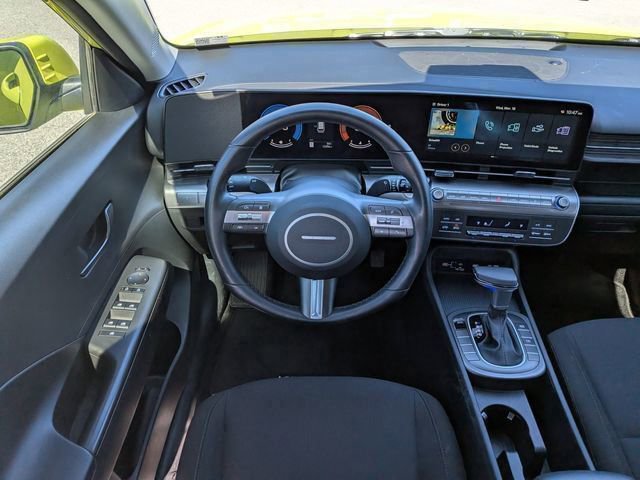 Certified 2025 Hyundai Kona SEL FWD image 16