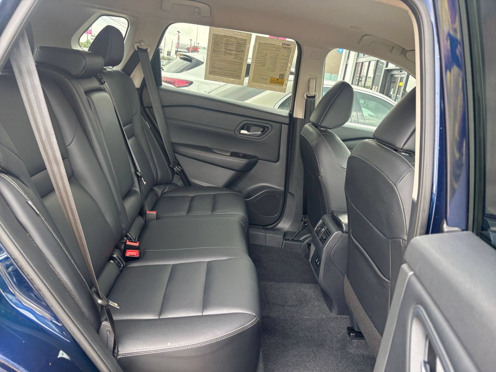 Used 2026 Nissan Rogue SL FWD image 28